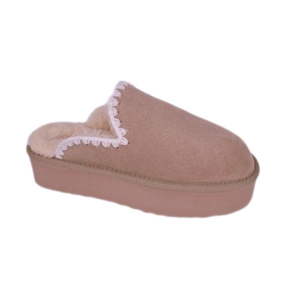 Tianxiu Footwear는 제품 개발에 대한 고객의 세심한 요구를 어떻게 충족합니까?